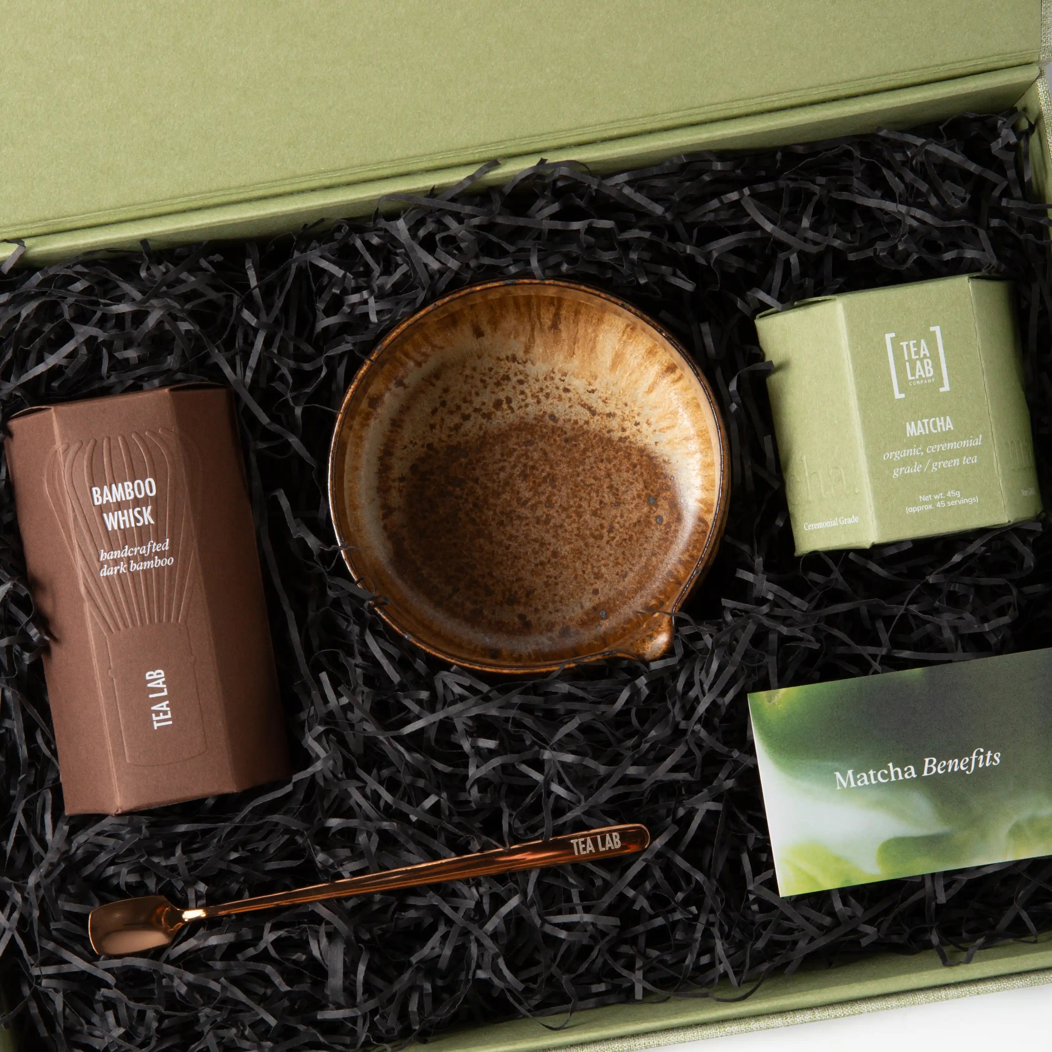 Matcha gift set with whisk and bowl 