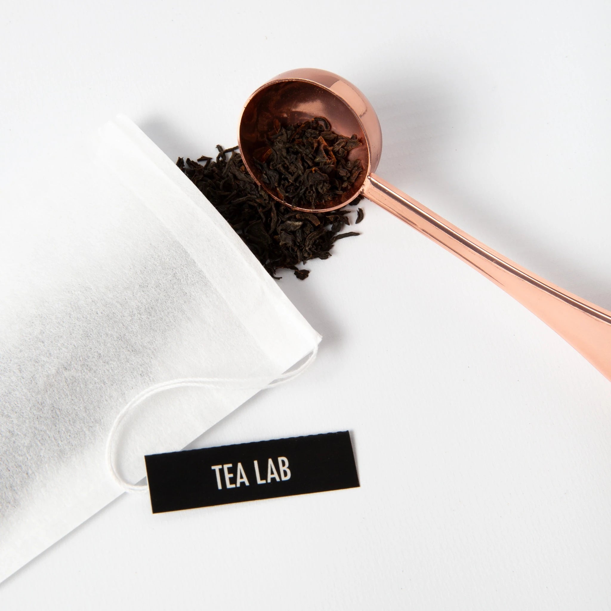 Copper tea scoop with eco fillable tea bag